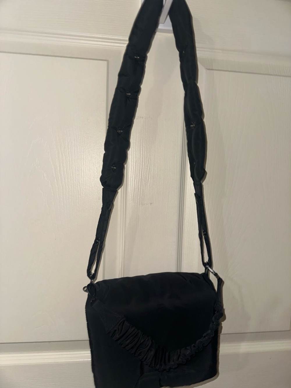 Dagne Dover Black Quilted Crossbody Bag with Padded Strap